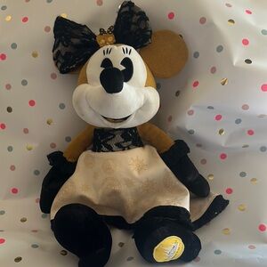 Minnie Mouse Pirates of the Caribbean Plush